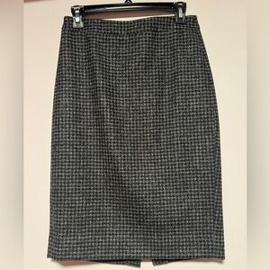 J. Crew Classic Woolen Houndstooth Pencil Skirt